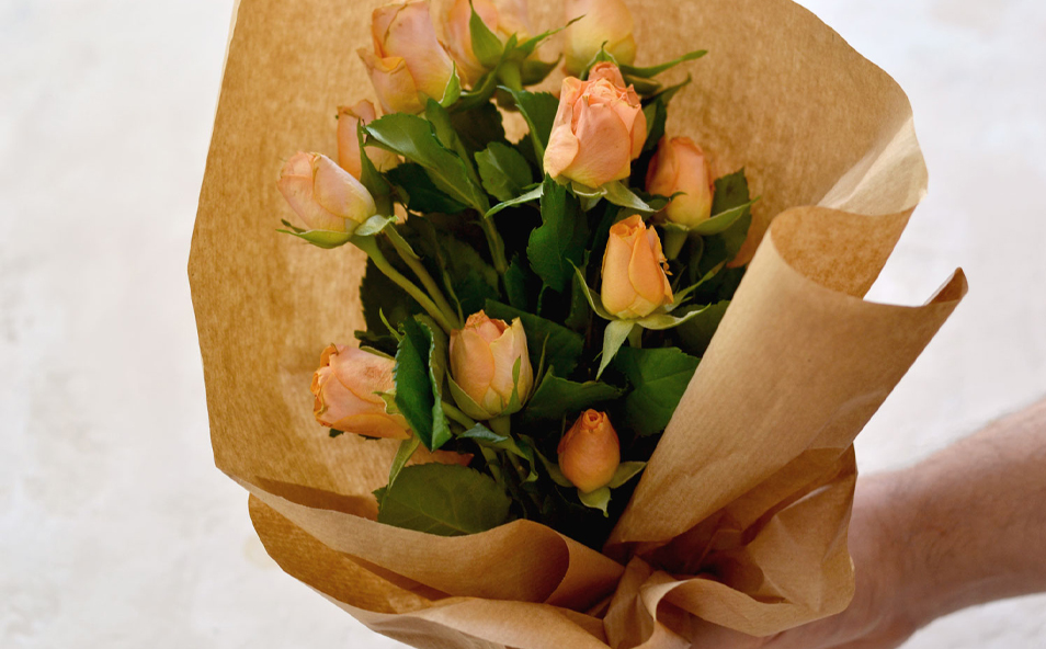 paper for wrapping bouquets